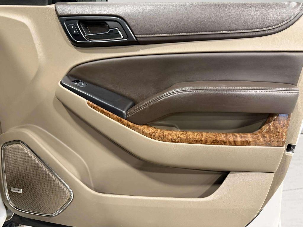 Chevrolet Suburban 4WD 4dr 1500 Premier 2018