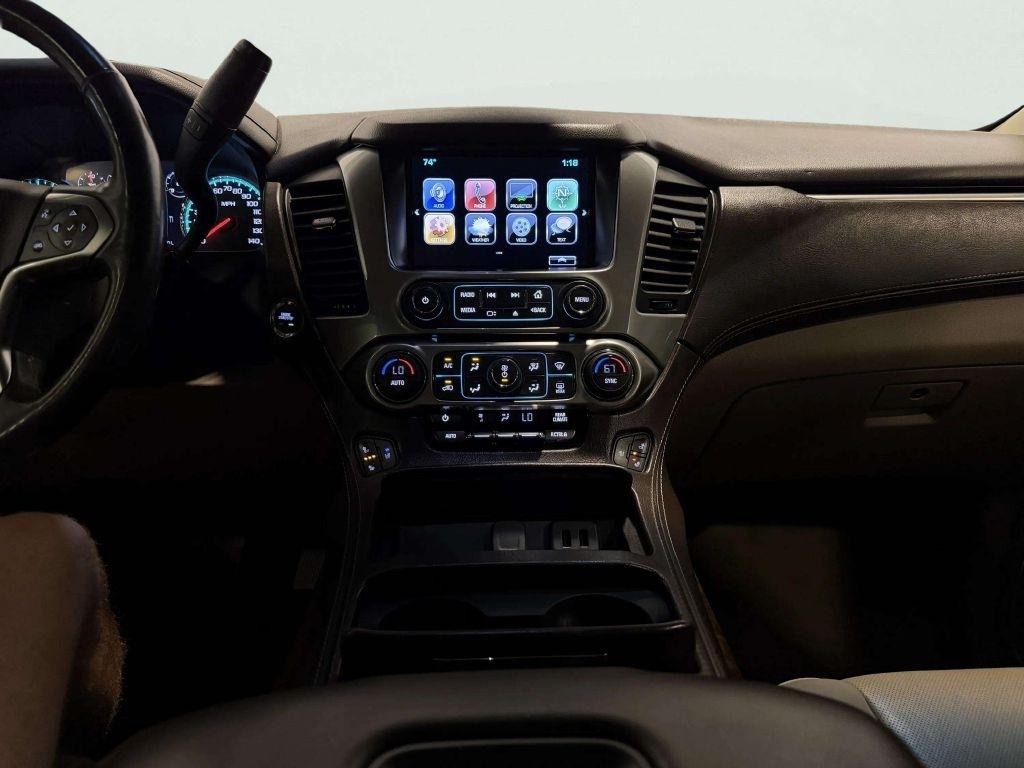 Chevrolet Suburban 4WD 4dr 1500 Premier 2018