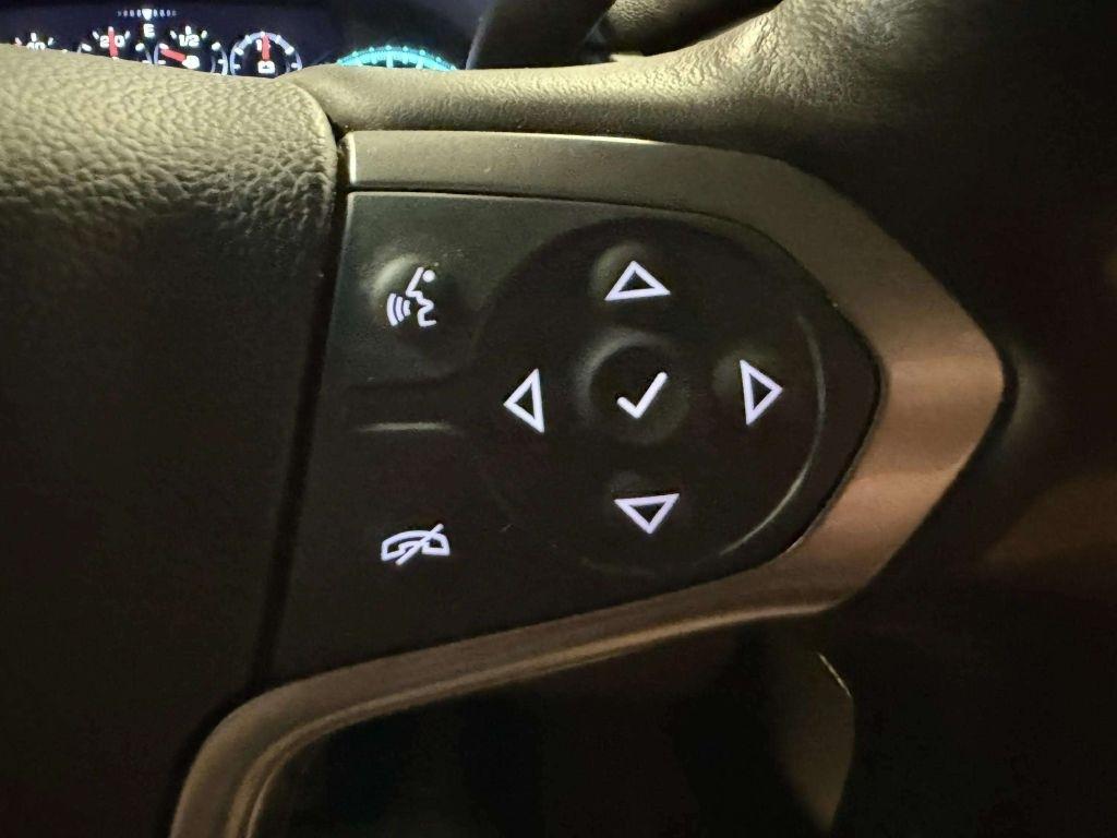 Chevrolet Suburban 4WD 4dr 1500 Premier 2018