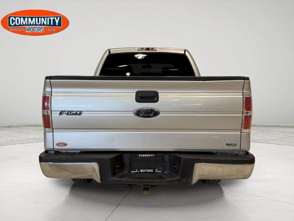 Ford F-150 4WD SuperCrew 145" XLT 2010