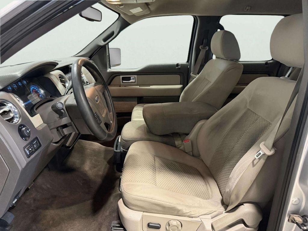 Ford F-150 4WD SuperCrew 145" XLT 2010