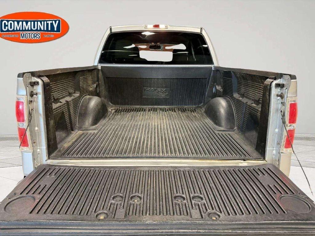 Ford F-150 4WD SuperCrew 145" XLT 2010