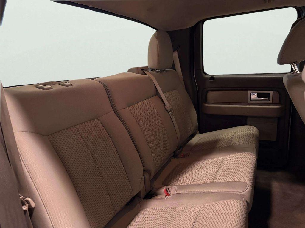 Ford F-150 4WD SuperCrew 145" XLT 2010