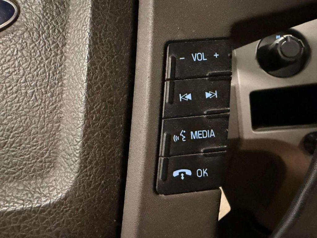 Ford F-150 4WD SuperCrew 145" XLT 2010