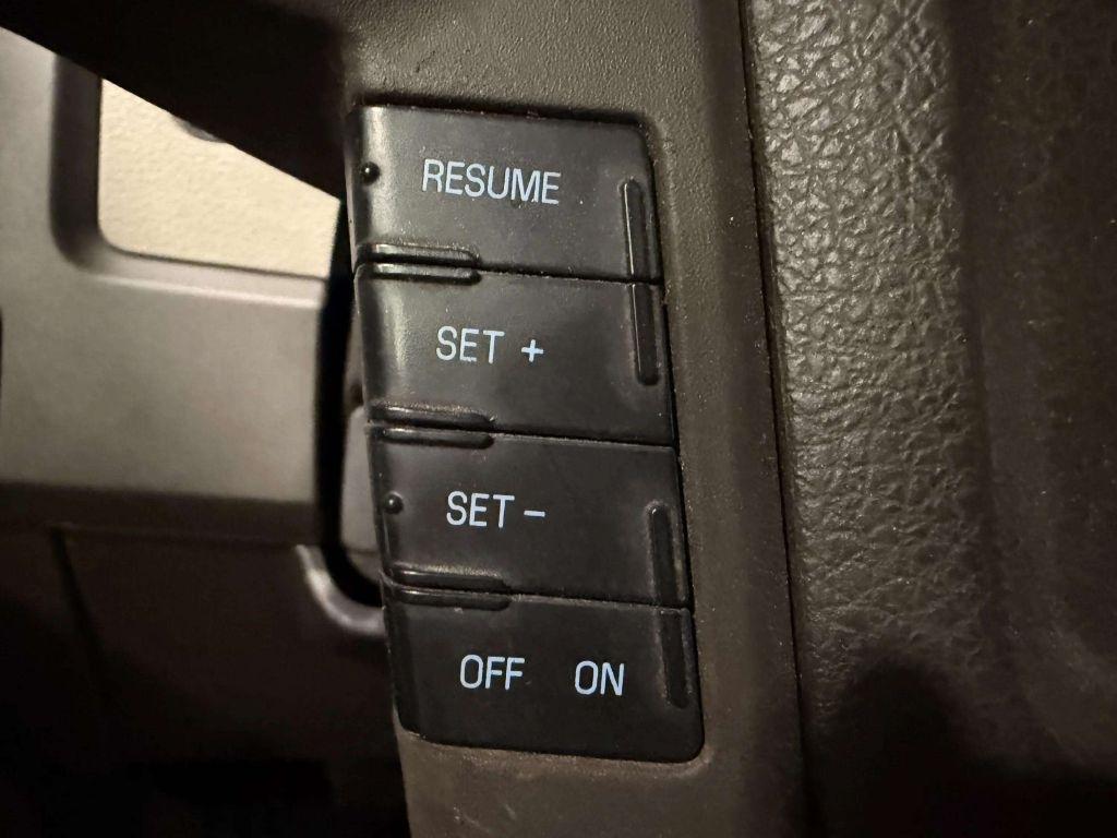 Ford F-150 4WD SuperCrew 145" XLT 2010