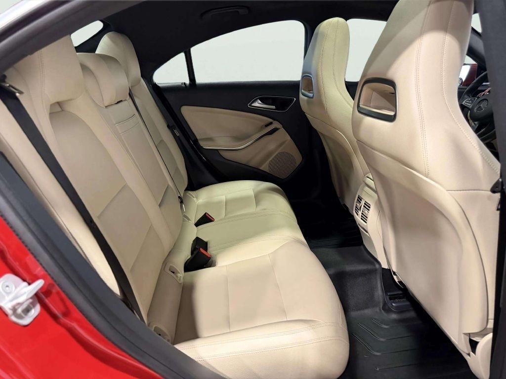 Mercedes-Benz CLA CLA 250 4MATIC Coupe 2017