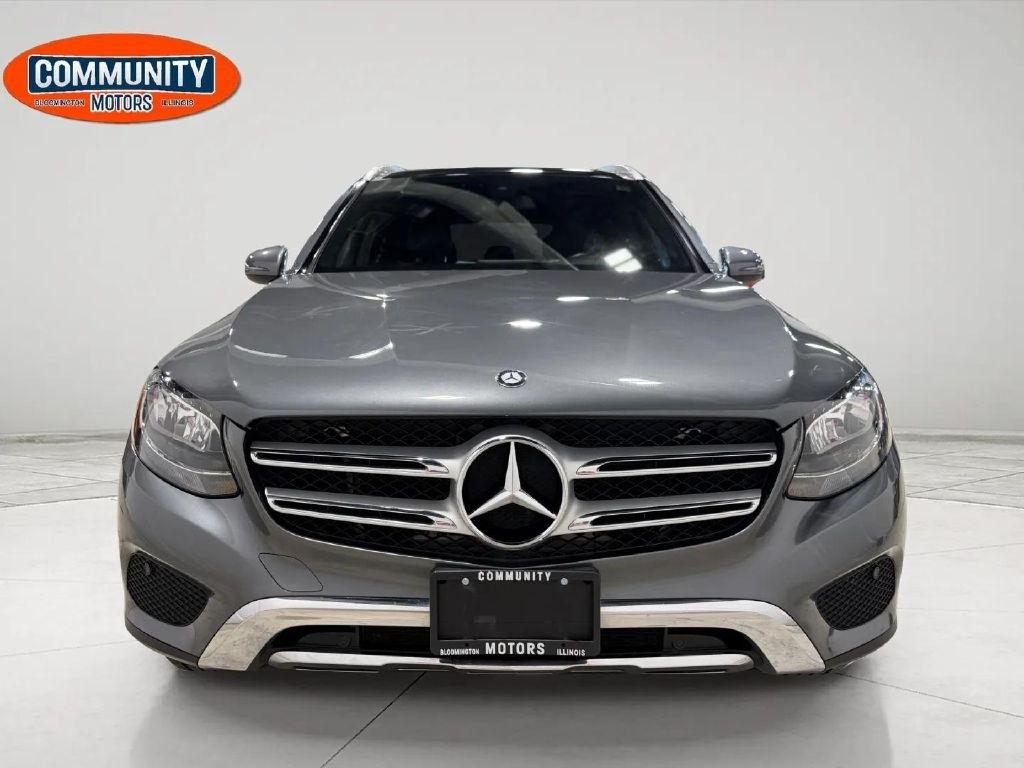Mercedes-Benz GLC GLC 300 4MATIC SUV 2017