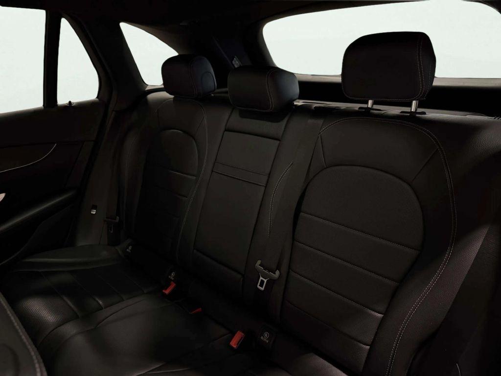 Mercedes-Benz GLC GLC 300 4MATIC SUV 2017