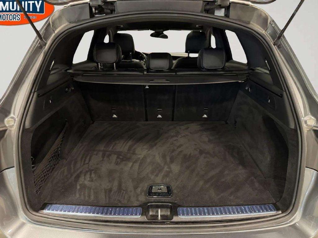 Mercedes-Benz GLC GLC 300 4MATIC SUV 2017