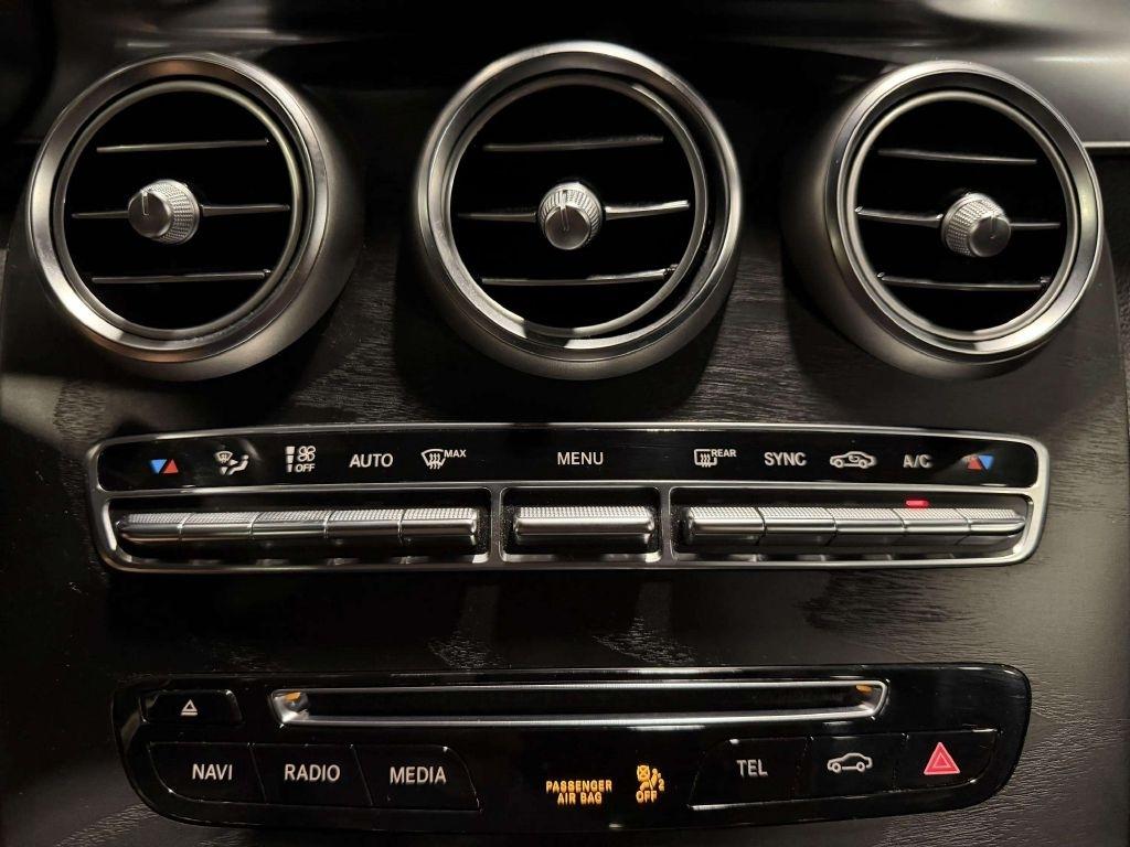 Mercedes-Benz GLC GLC 300 4MATIC SUV 2017
