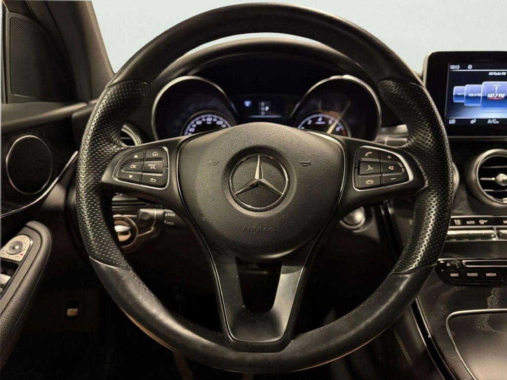 Mercedes-Benz GLC GLC 300 4MATIC SUV 2017