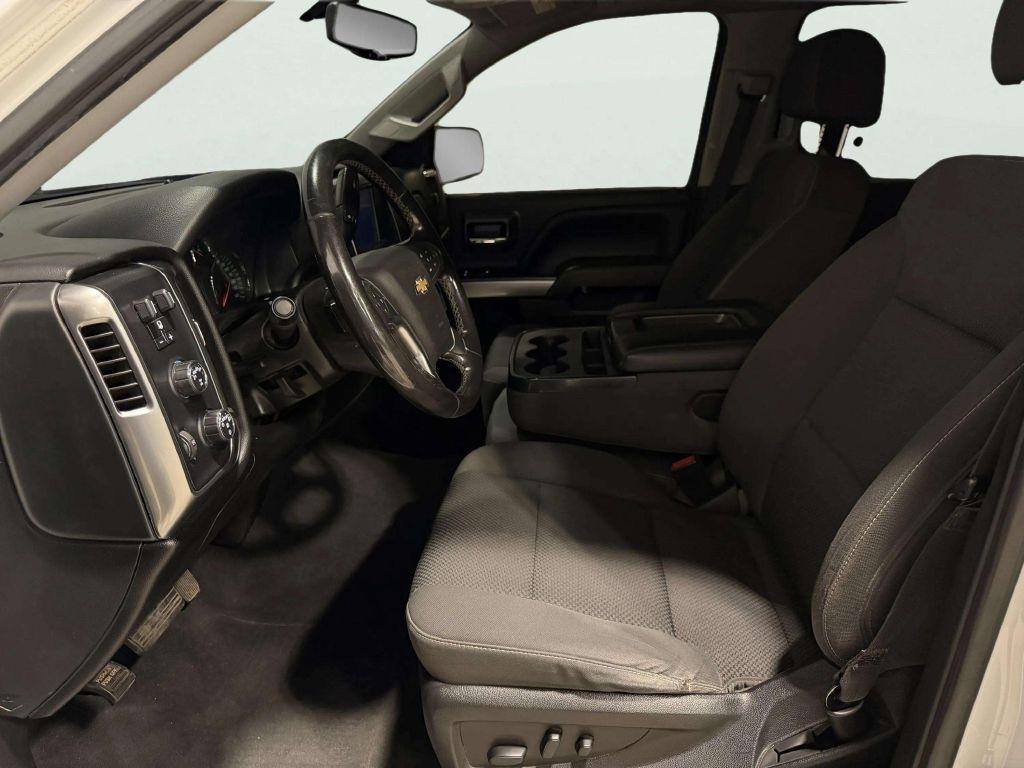 Chevrolet Silverado 1500 4WD Crew Cab 143.5" LT w/1LT 2018