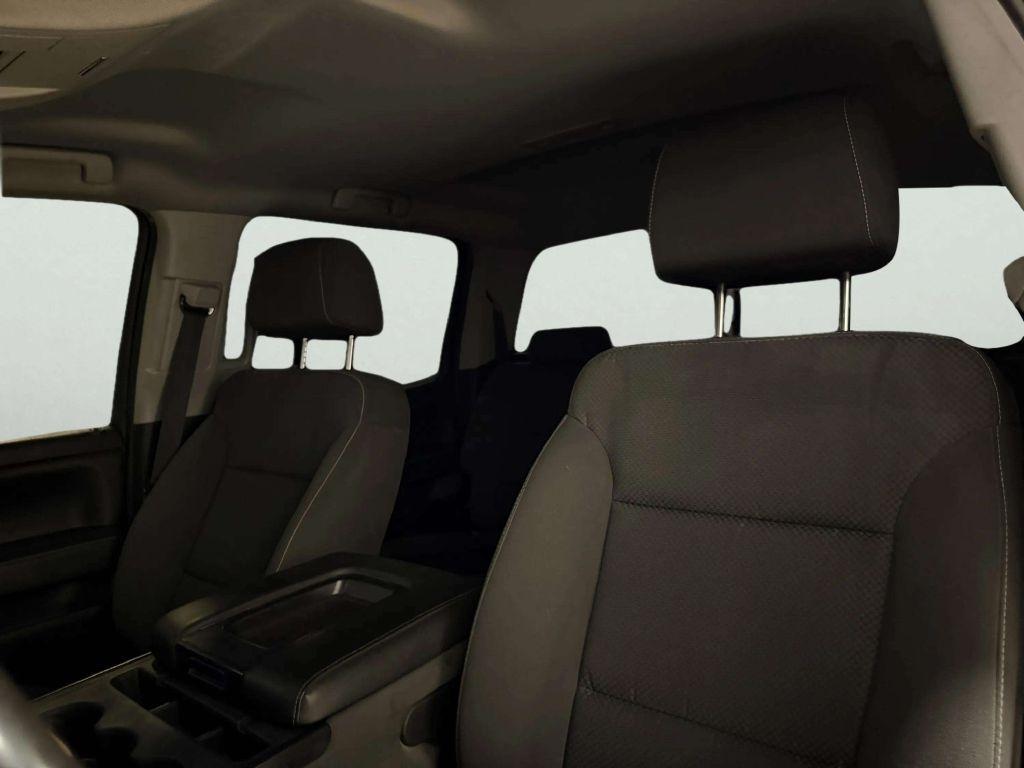 Chevrolet Silverado 1500 4WD Crew Cab 143.5" LT w/1LT 2018