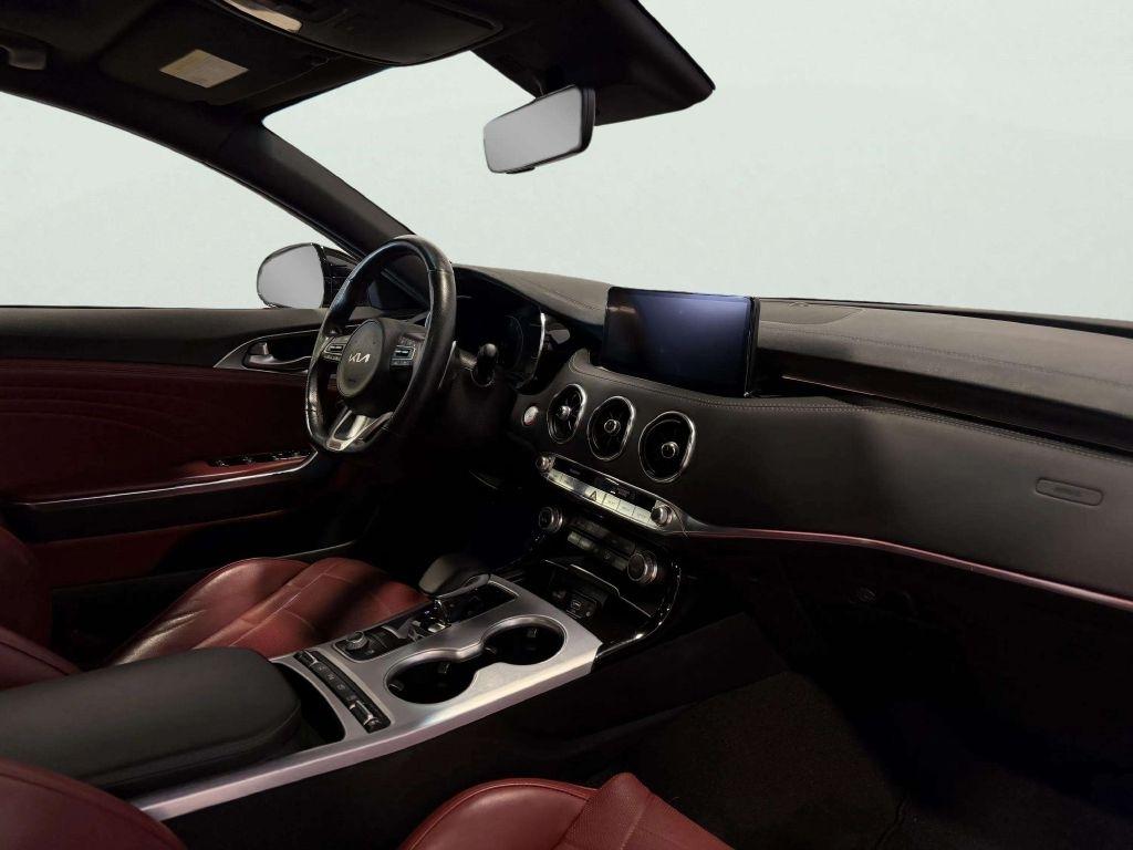 Kia Stinger GT2 AWD 2022