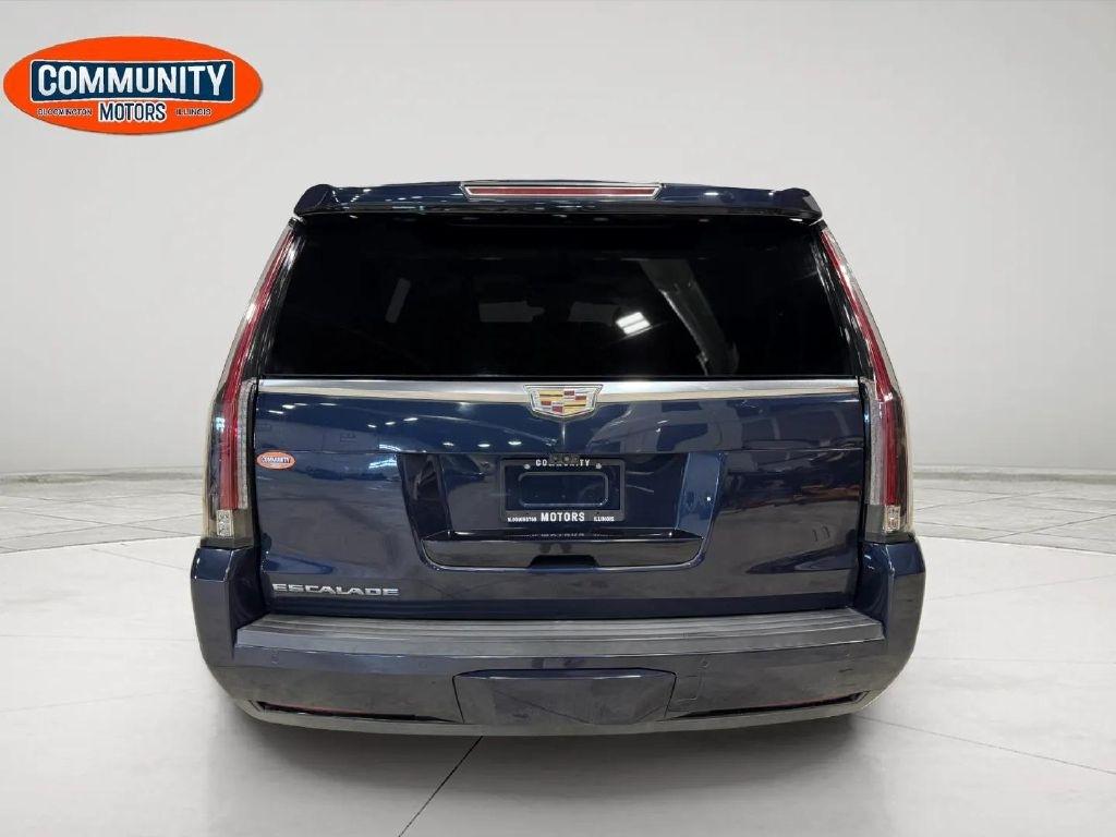 Cadillac Escalade 4WD 4dr Premium Luxury 2018