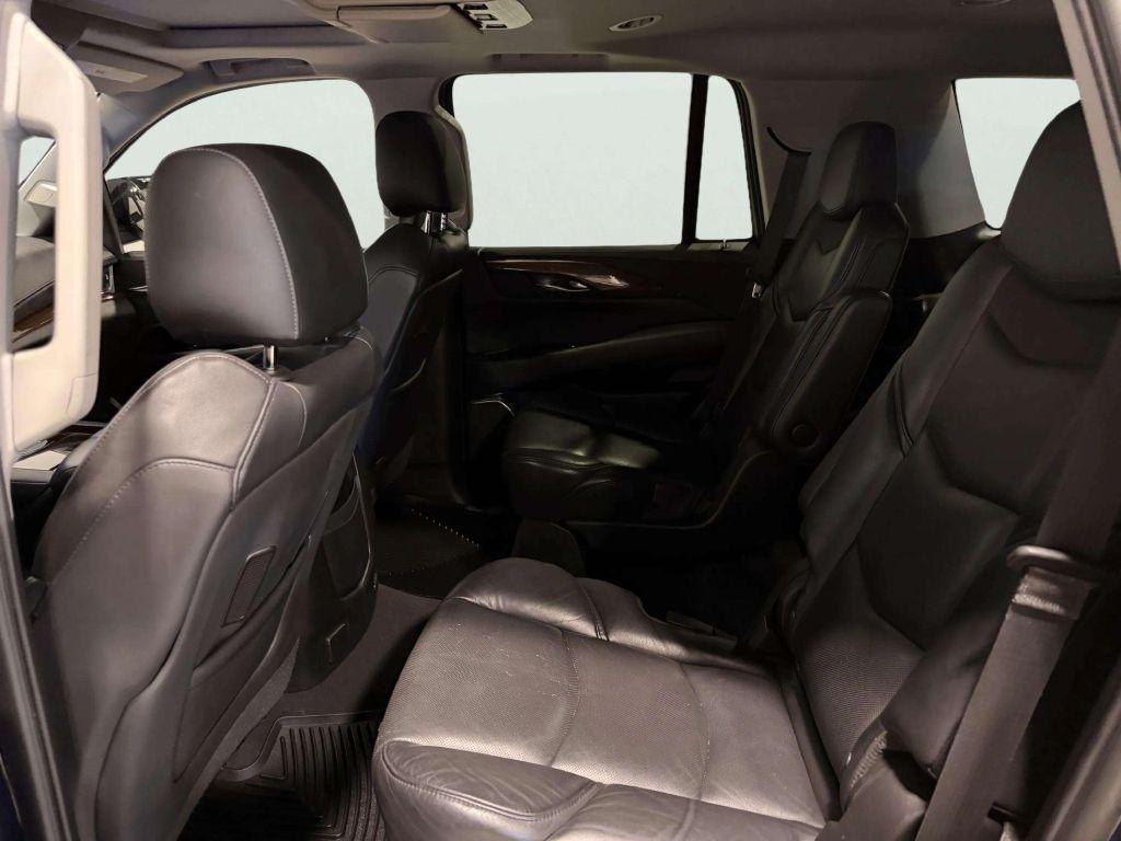Cadillac Escalade 4WD 4dr Premium Luxury 2018