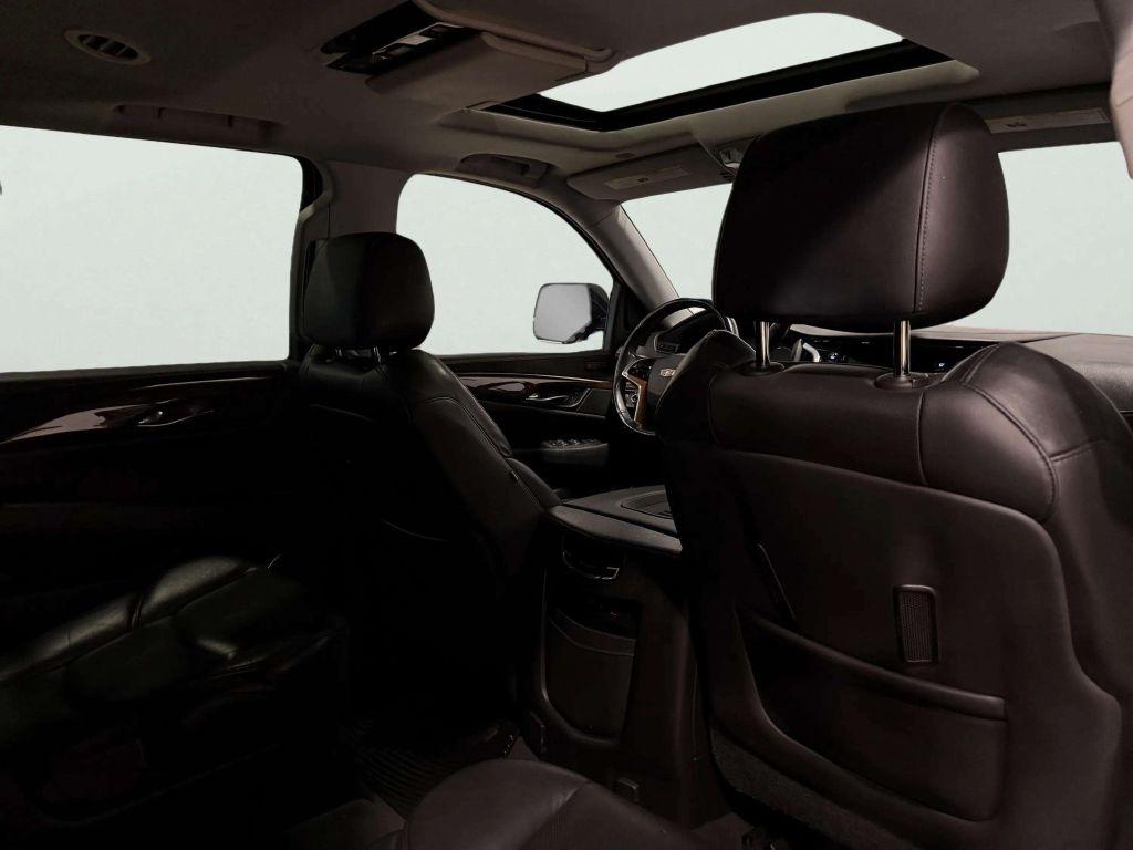 Cadillac Escalade 4WD 4dr Premium Luxury 2018