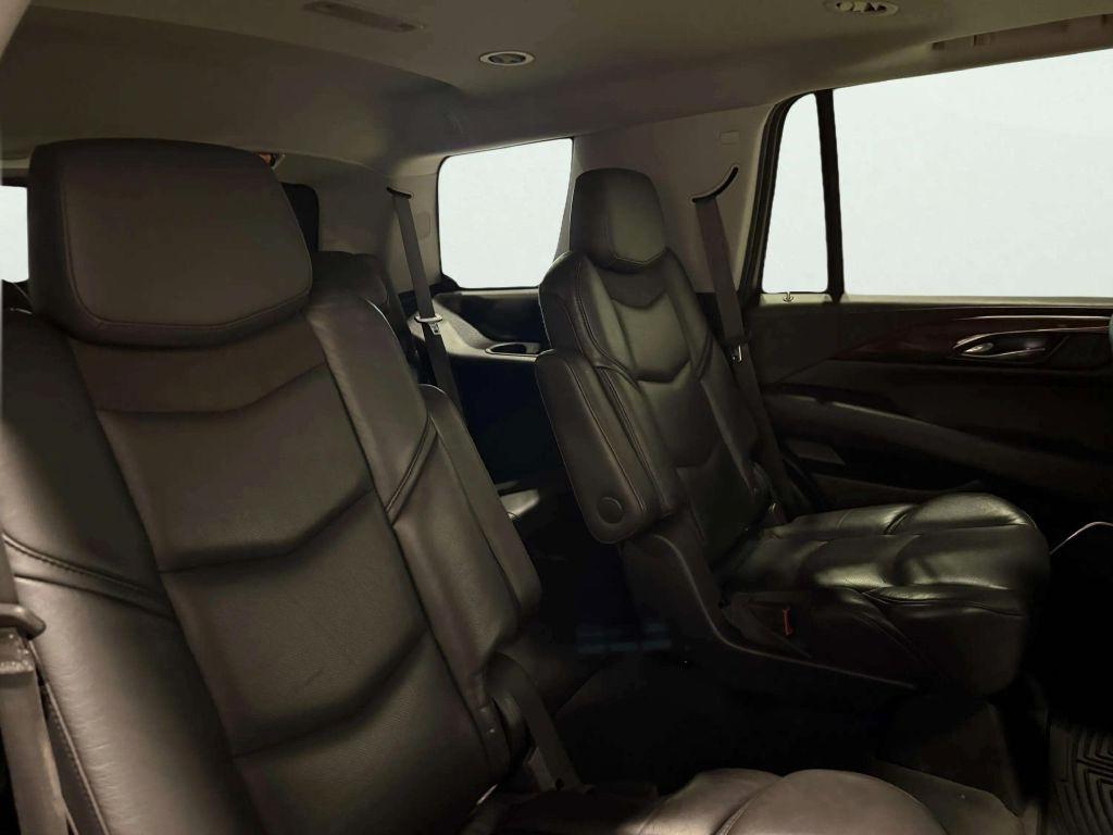 Cadillac Escalade 4WD 4dr Premium Luxury 2018