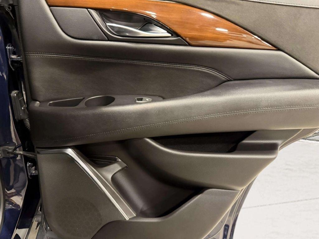 Cadillac Escalade 4WD 4dr Premium Luxury 2018