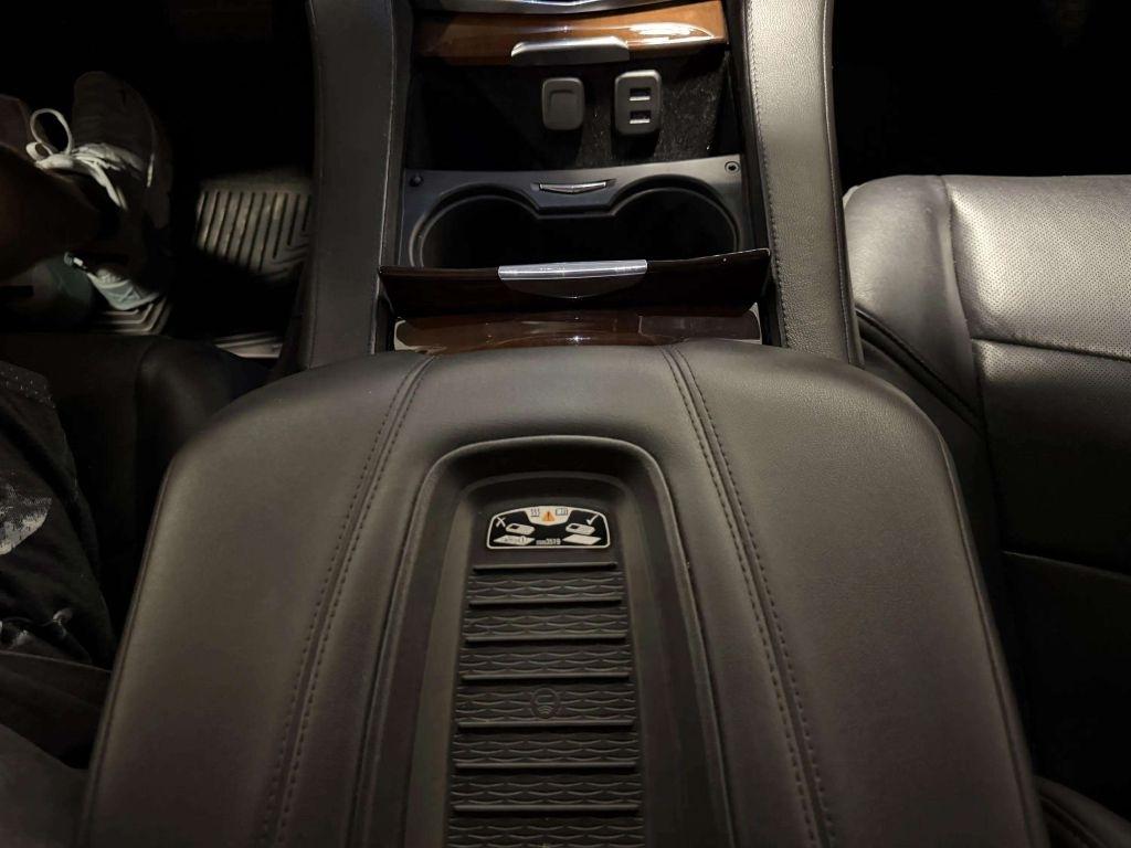 Cadillac Escalade 4WD 4dr Premium Luxury 2018