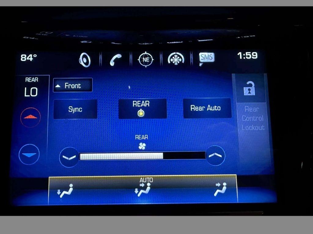 Cadillac Escalade 4WD 4dr Premium Luxury 2018