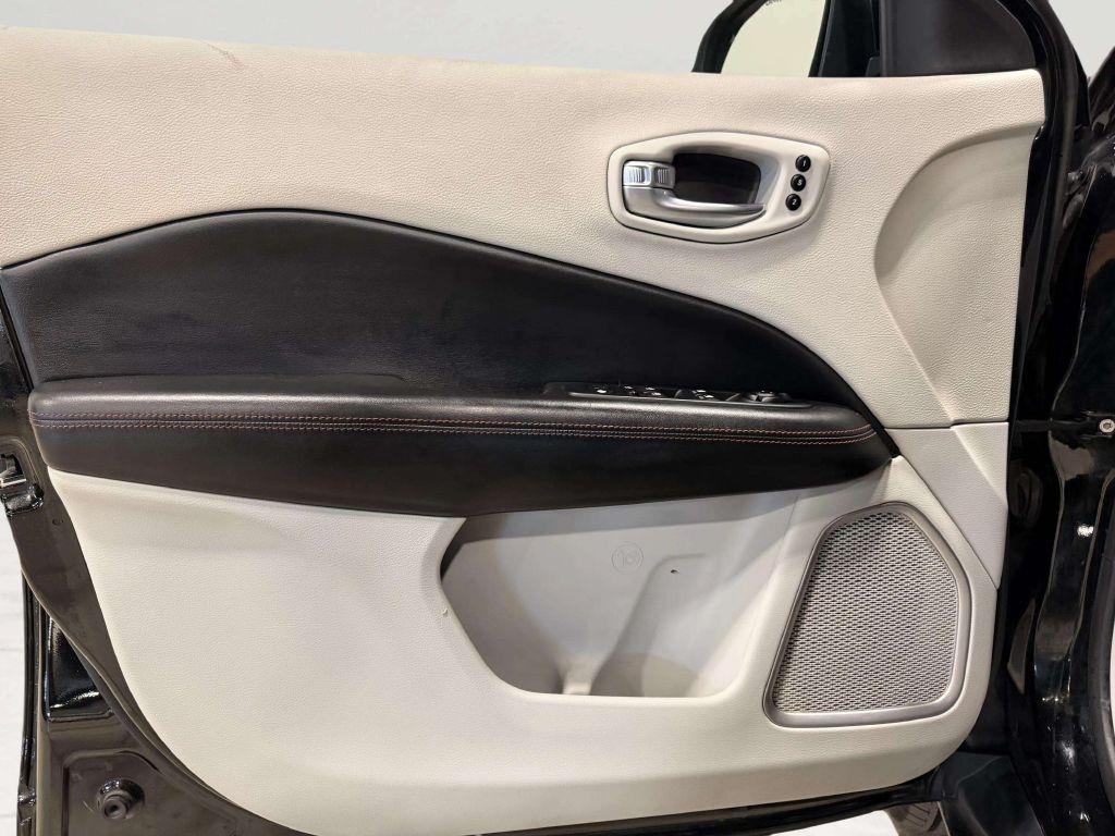 Jeep Compass Limited FWD 2020