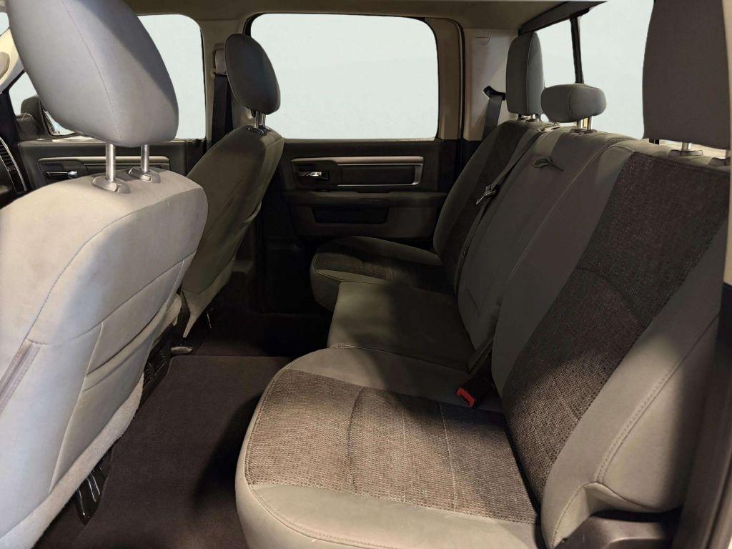 RAM 1500 Classic Big Horn 4x4 Crew Cab 6'4" Box 2019