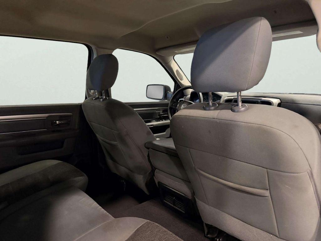 RAM 1500 Classic Big Horn 4x4 Crew Cab 6'4" Box 2019