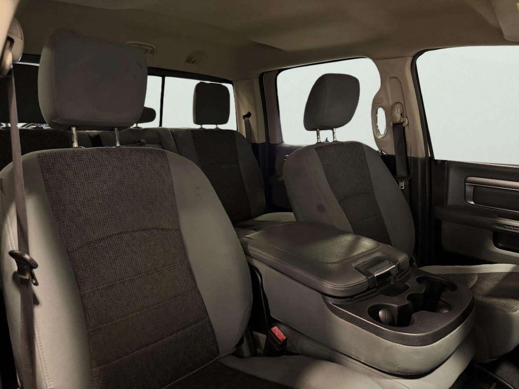 RAM 1500 Classic Big Horn 4x4 Crew Cab 6'4" Box 2019