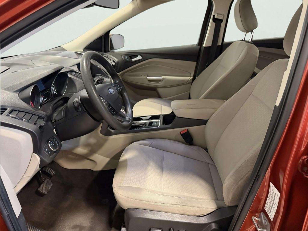 Ford Escape SE FWD 2019