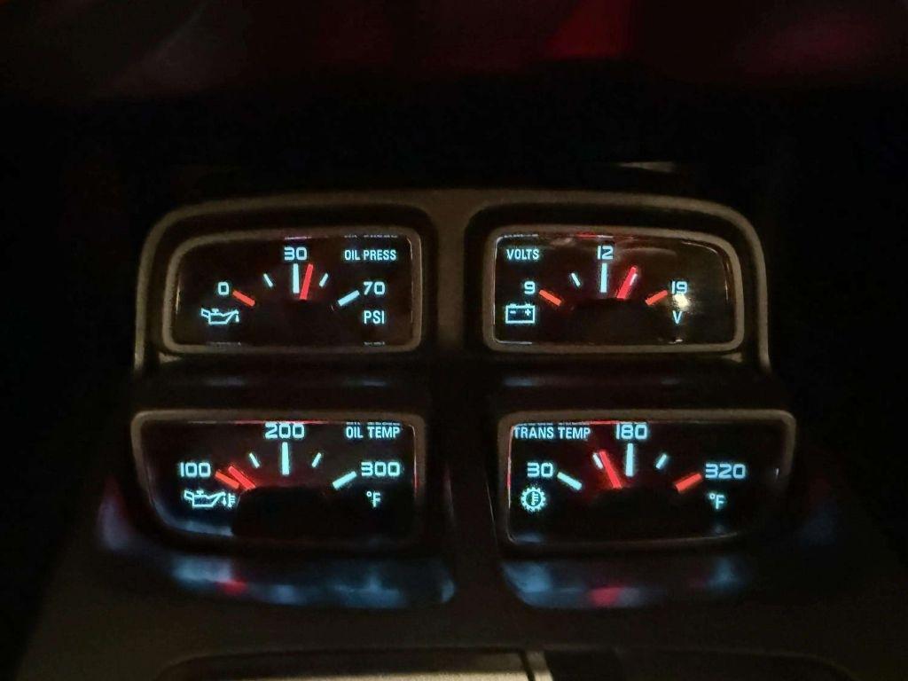 Chevrolet Camaro 2dr Cpe 2SS 2010