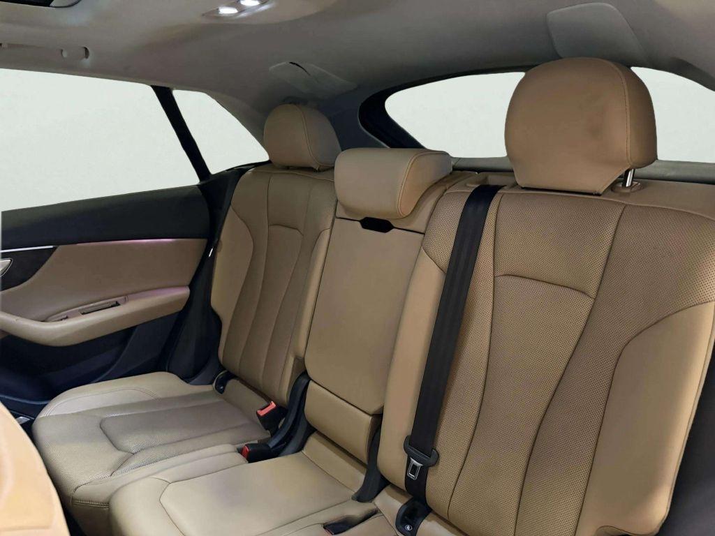Audi Q8 Premium Plus 55 TFSI quattro 2019