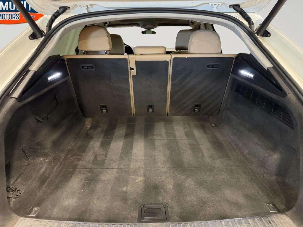 Audi Q8 Premium Plus 55 TFSI quattro 2019