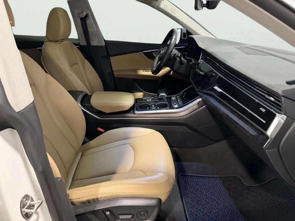 Audi Q8 Premium Plus 55 TFSI quattro 2019