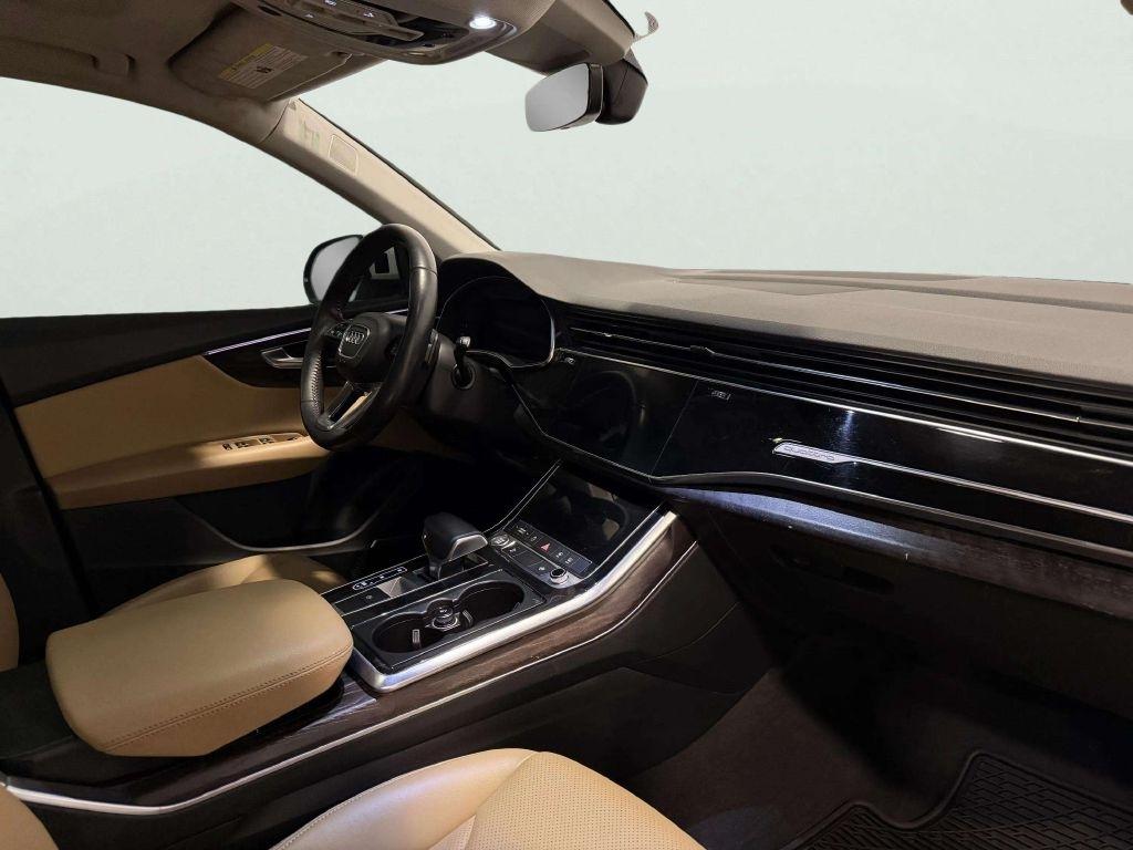 Audi Q8 Premium Plus 55 TFSI quattro 2019