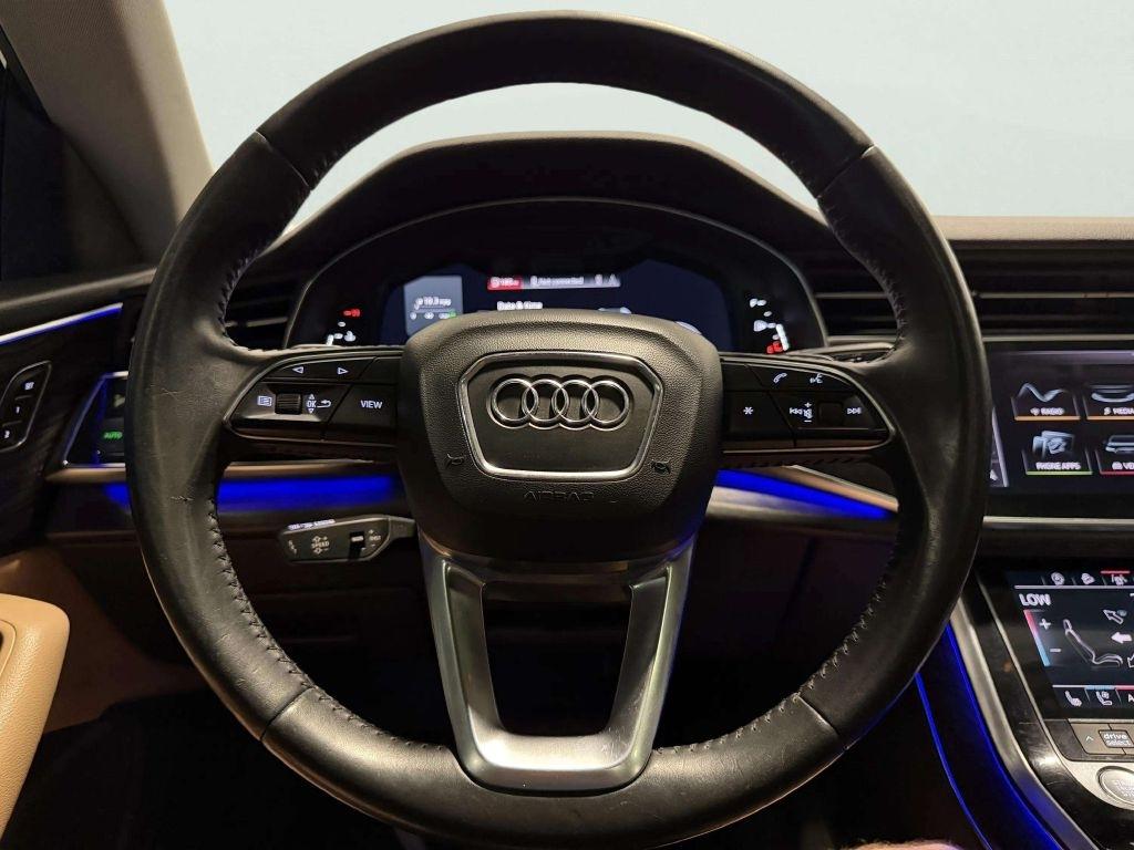 Audi Q8 Premium Plus 55 TFSI quattro 2019