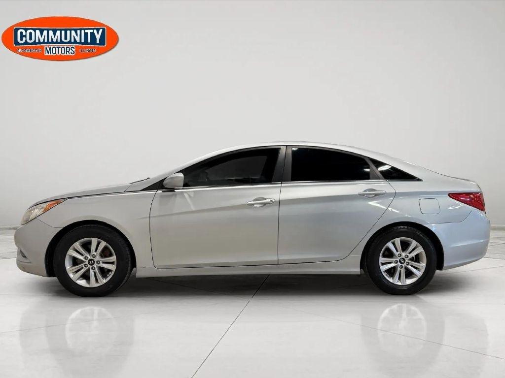 Hyundai Sonata 4dr Sdn 2.4L Auto GLS 2013