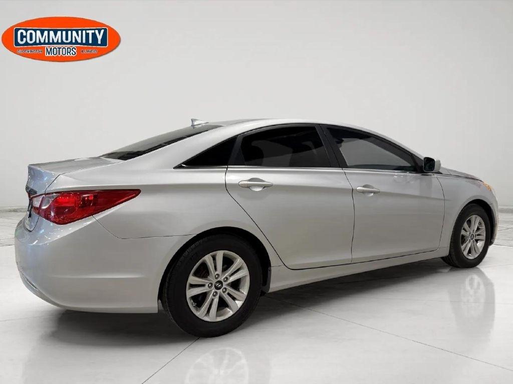 Hyundai Sonata 4dr Sdn 2.4L Auto GLS 2013