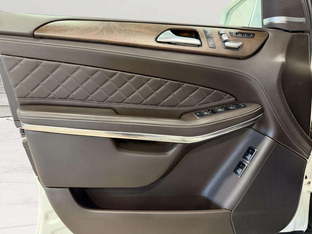 Mercedes-Benz GLS GLS 550 4MATIC SUV 2019
