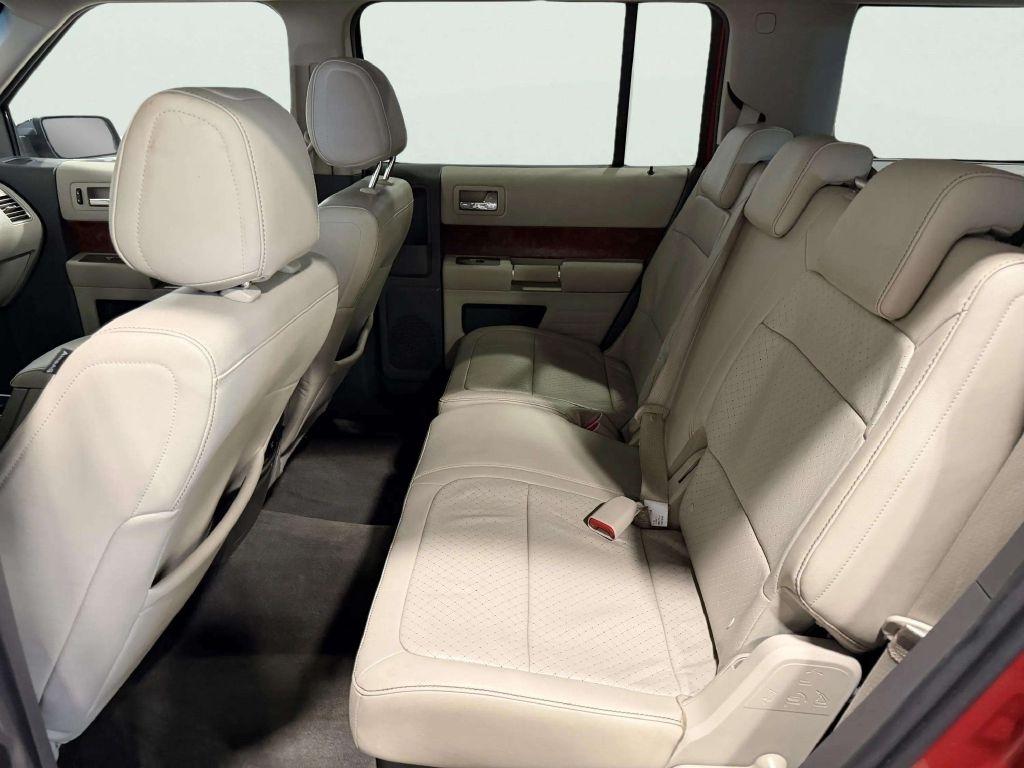 Ford Flex 4dr Titanium FWD 2011