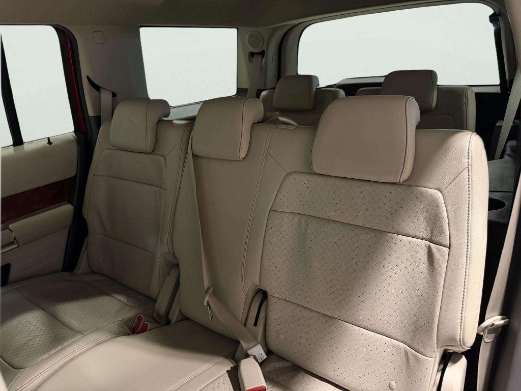 Ford Flex 4dr Titanium FWD 2011