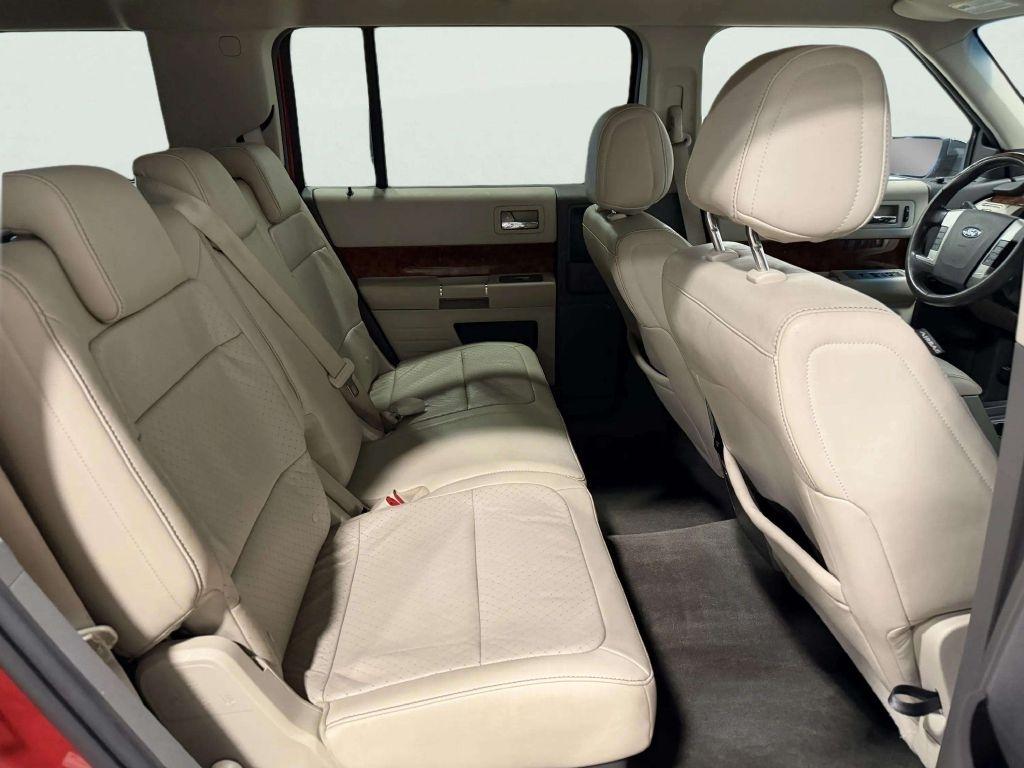 Ford Flex 4dr Titanium FWD 2011