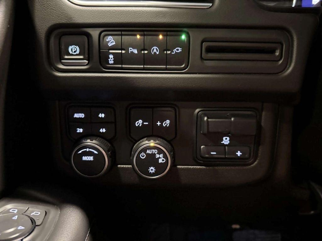 Chevrolet Tahoe 4WD 4dr Z71 2021