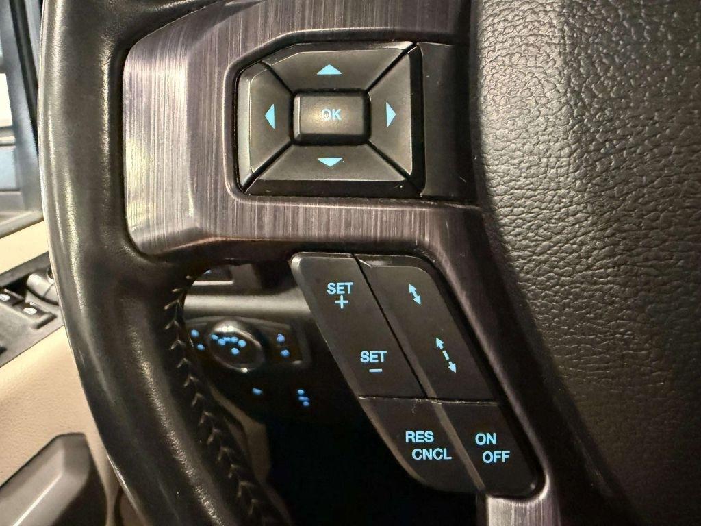 Ford Super Duty F-250 SRW King Ranch 4WD Crew Cab 8' Box 2021