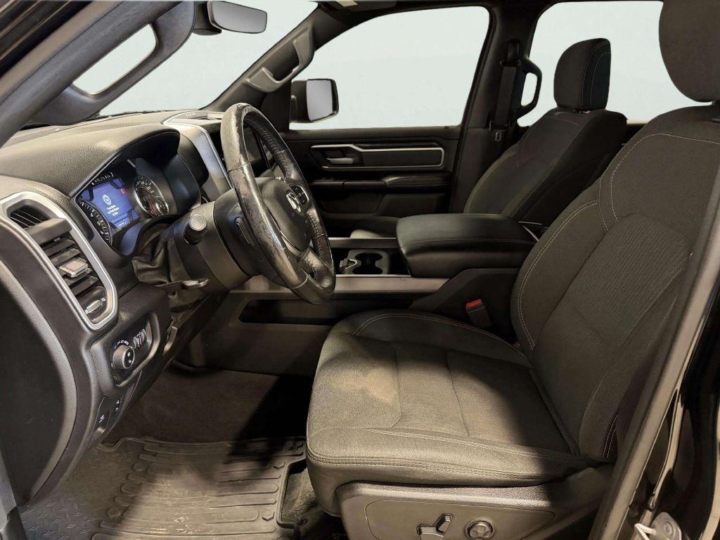 RAM 1500 Big Horn/Lone Star 4x4 Crew Cab 5'7" Box 2019