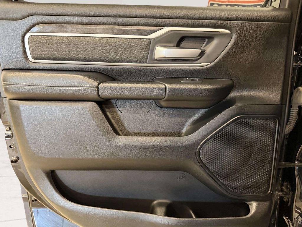 RAM 1500 Big Horn/Lone Star 4x4 Crew Cab 5'7" Box 2019