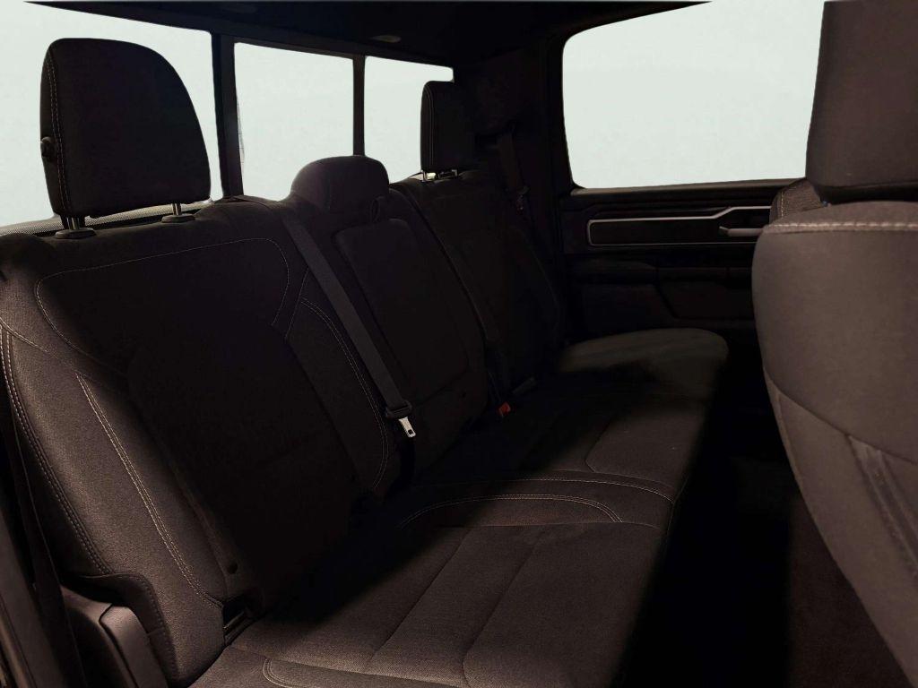 RAM 1500 Big Horn/Lone Star 4x4 Crew Cab 5'7" Box 2019