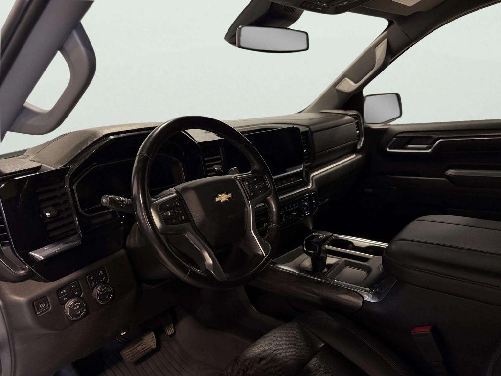 Chevrolet Silverado 1500 4WD Crew Cab 147" LTZ 2023
