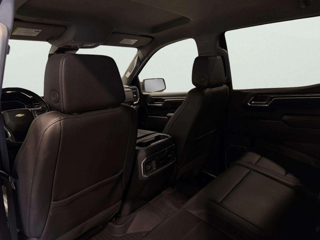 Chevrolet Silverado 1500 4WD Crew Cab 147" LTZ 2023