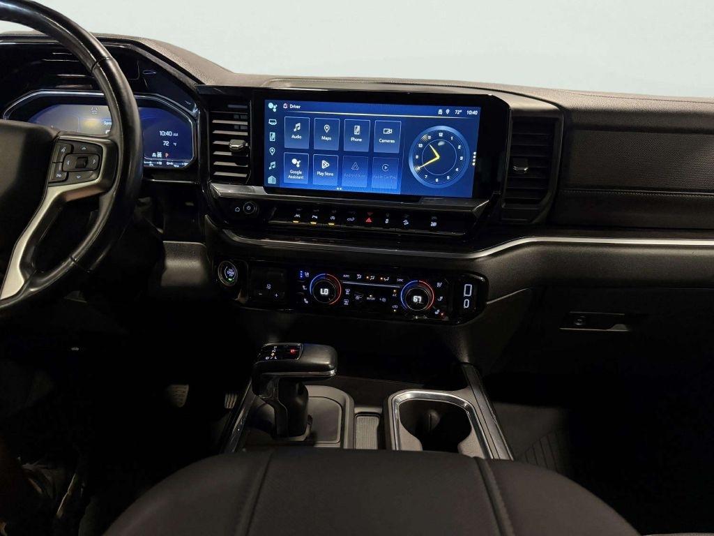 Chevrolet Silverado 1500 4WD Crew Cab 147" LTZ 2023